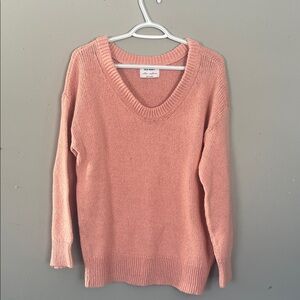 Old Navy Women's Soft Pink V-Neck Knit Sweater Medium